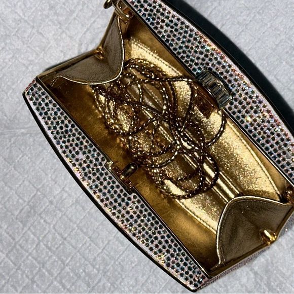 RARE JUDITH LEIBER SWAROVSKI CRYSTAL PAVE MINAUDIERE CLUTCH Vintage, collectors - Picture 7 of 17